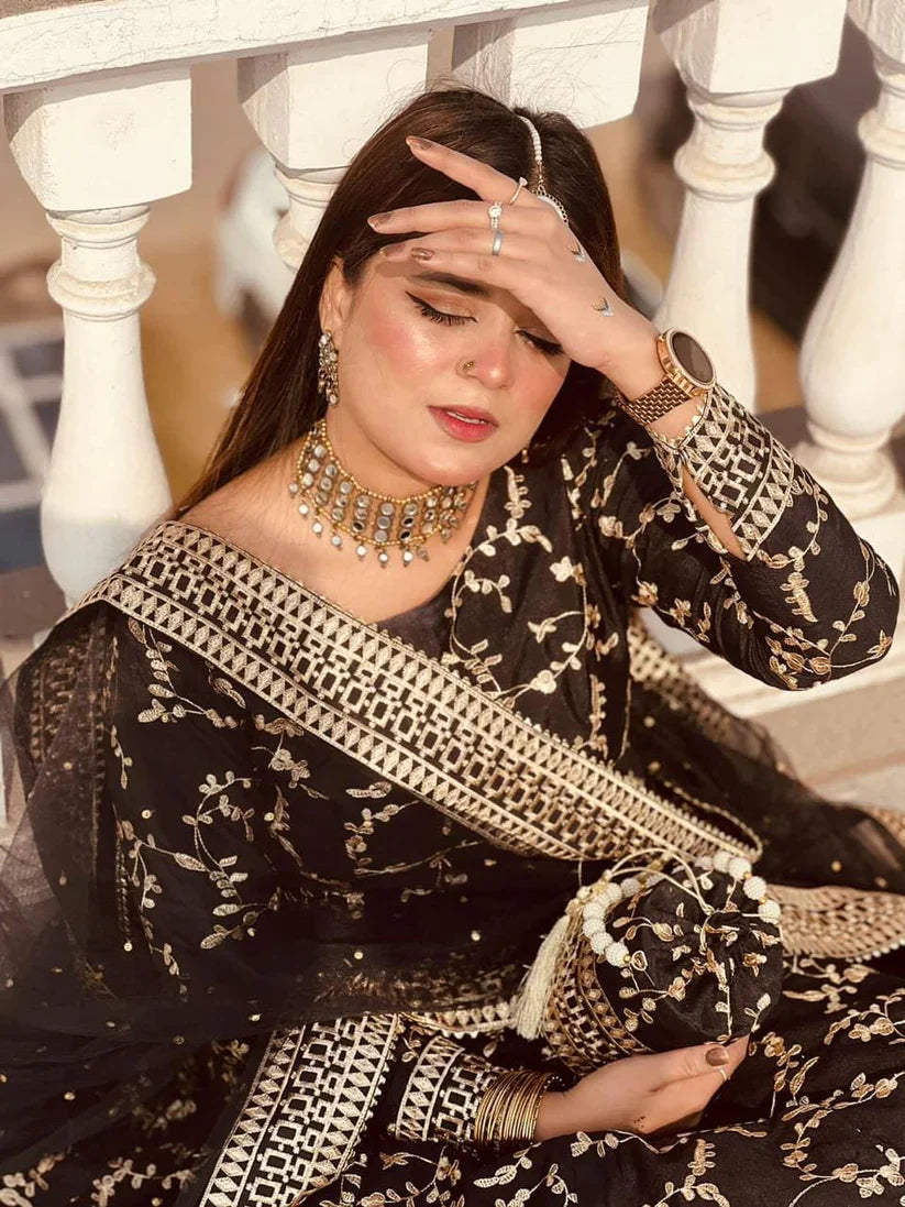 GHAZAL-LEHNGA CHOLI